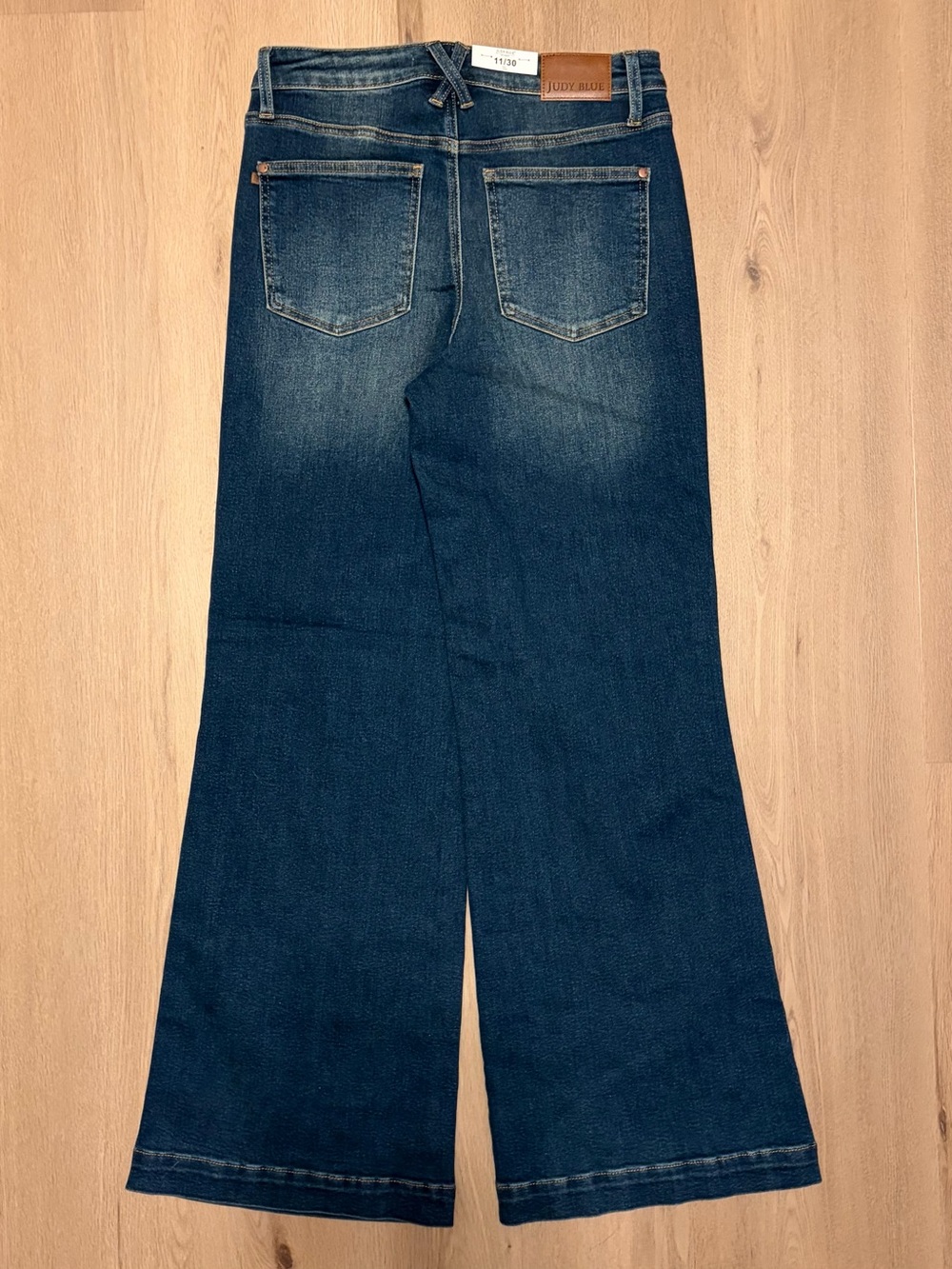 NWT Judy Blue High Waist Retro Wide Leg Denim Jeans with Tummy Control - Picture 5 of 10